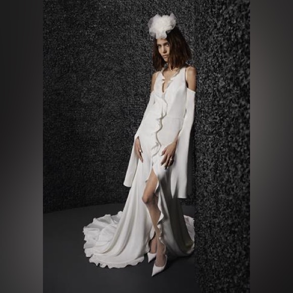 Vera Wang Bride ‘Denisse’ - Picture 1 of 8